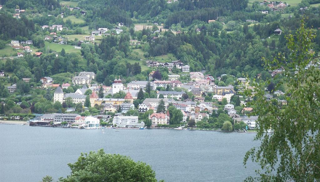 Haus Elfriede Appartement Millstatt Buitenkant foto