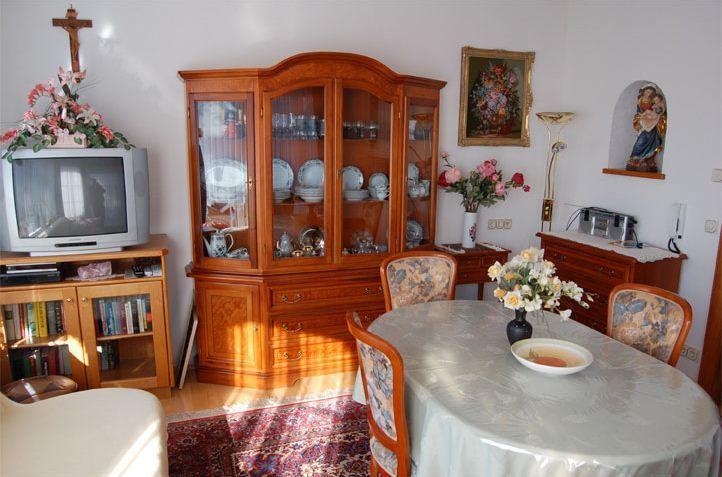 Haus Elfriede Appartement Millstatt Buitenkant foto